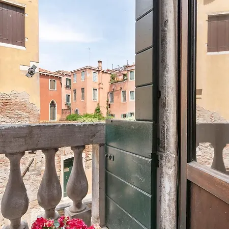 公寓 Riva Palace By Wonderful Italy