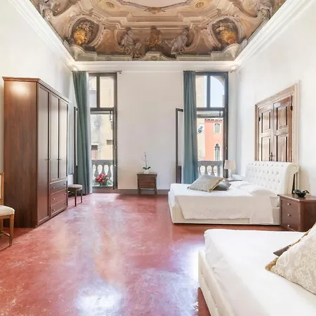 Riva Palace By Wonderful Italy 公寓
