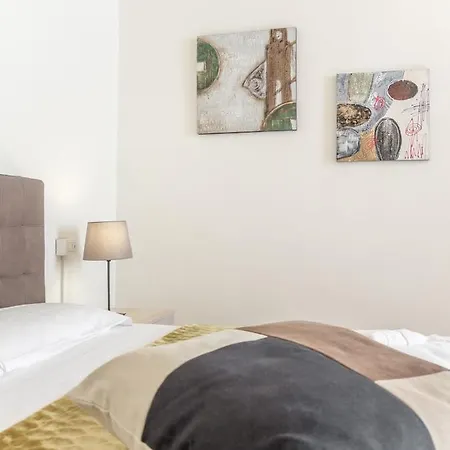 Riva Palace By Wonderful Italy Διαμέρισμα