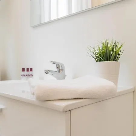 Riva Palace By Wonderful Italy Διαμέρισμα