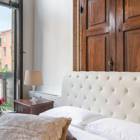 Riva Palace By Wonderful Italy Βενετία