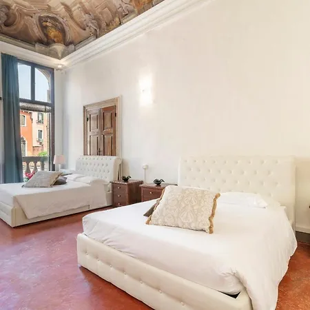 Riva Palace By Wonderful Italy Βενετία