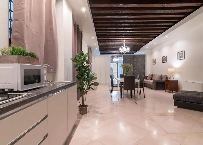 Appartement Riva Palace By Wonderful Italy *