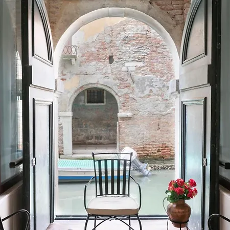 Apartment Riva Palace By Wonderful Italy Venice
